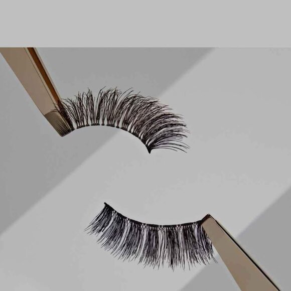 Ardell Professional Naked False Lashes - 421, - Picture 2 of 13